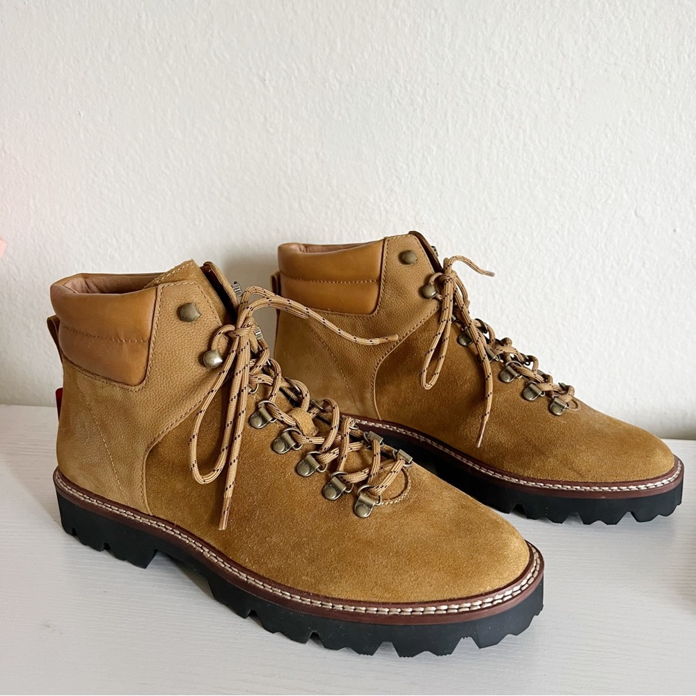 Madewell | The Citywalk Lugsole Hiker Boot in Leather